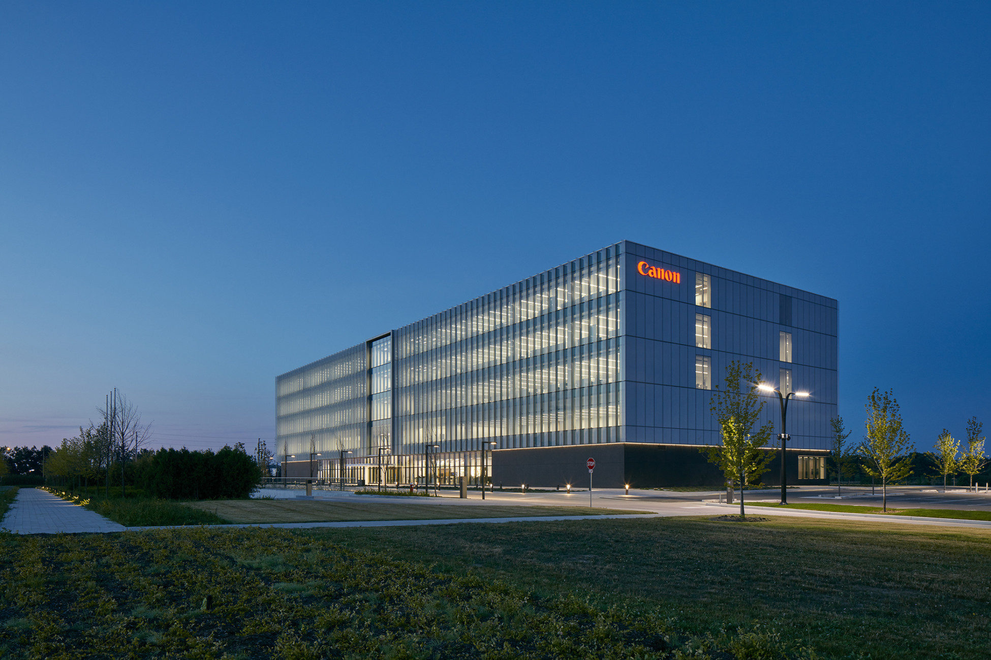 http://mtarch.com/projects/canon-canada-inc-headquarters-2/