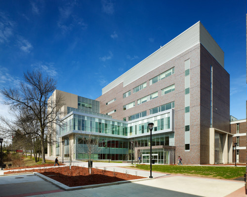 Highlight on Canal Building at Carleton University
