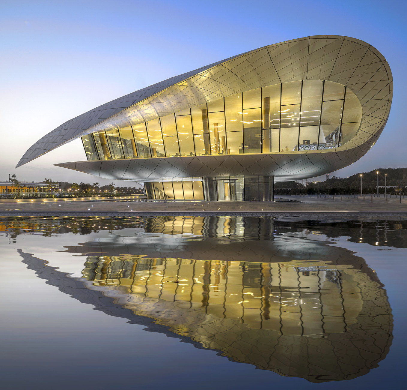 Etihad Museum Dubai Moriyama Teshima Architects Canadian architecture design UAE parametric building culture curve