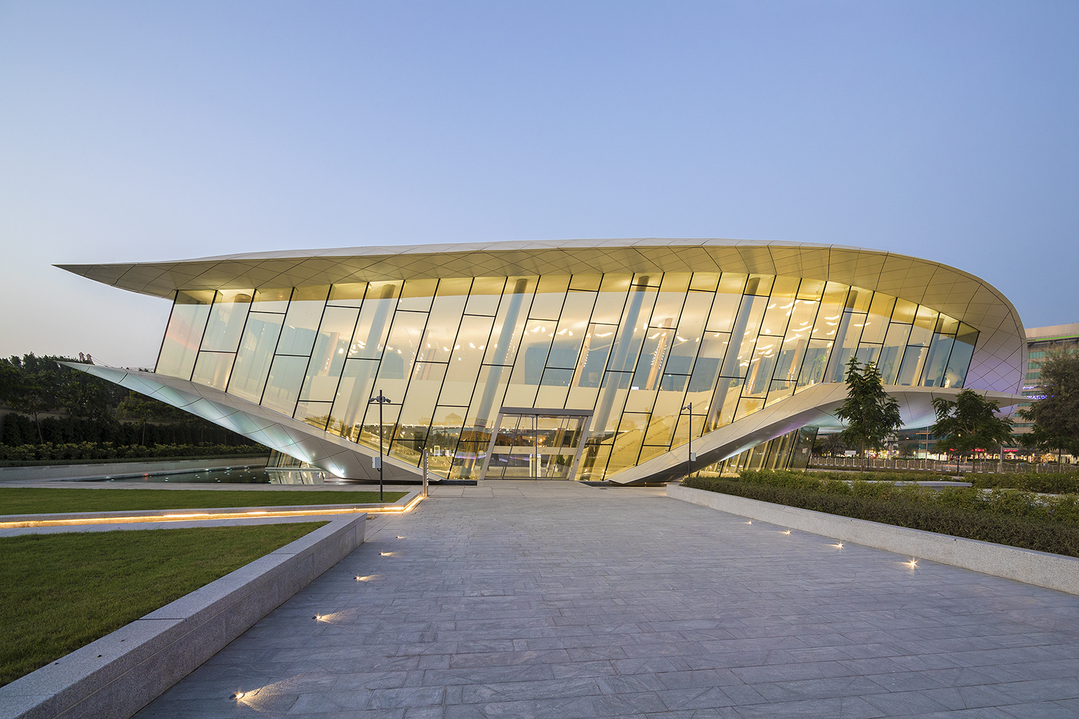 Etihad Museum Dubai Moriyama Teshima Architects Canadian architecture design UAE parametric building culture curve