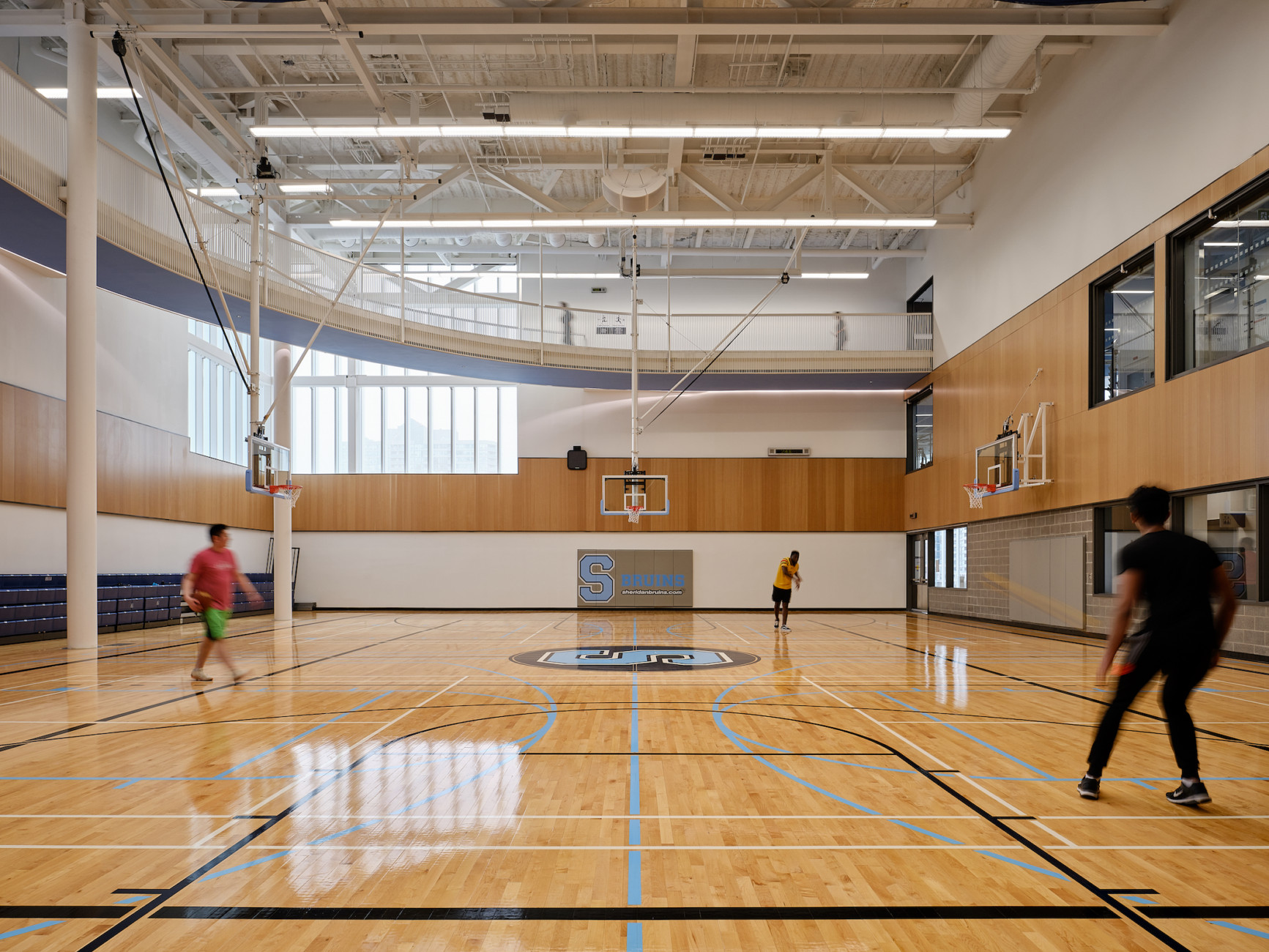 Sheridan College Hazel McCallion Moriyama Teshima Montgomery Sisam Architects architecture athletic centre student Toronto Ontario Canada Mississauga gym