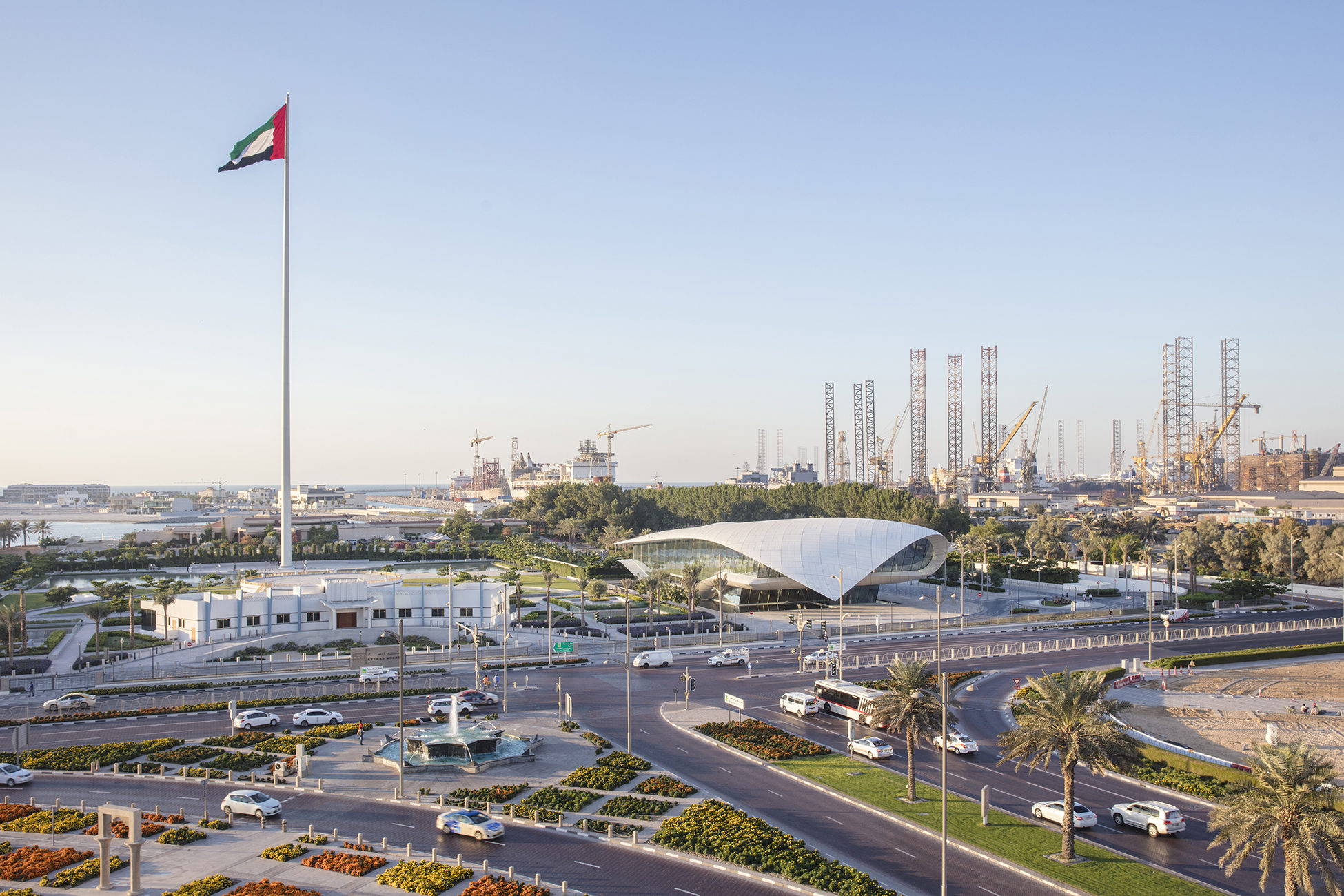Etihad Museum Dubai Moriyama Teshima Architects Canadian architecture design UAE parametric building culture curve