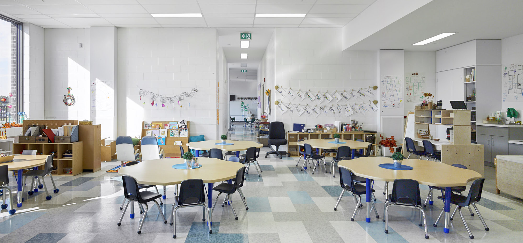 Holy Trinity Catholic School Toronto District Education Board Moriyama Teshima architect architecture design building construction brick Lakeshore Lake Ontario Humber College Colonel Samuel Smith Park