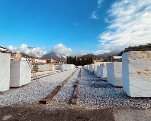 Carolyn Gillespie and Mary O’Malley View Stone Materials in Italy